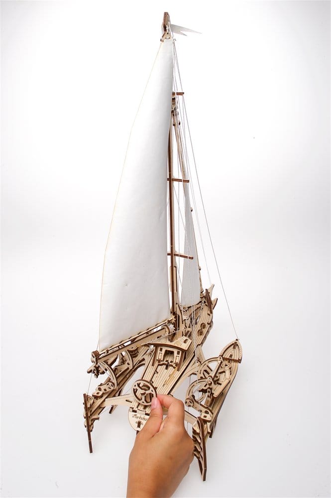 Ugears 3D-Holzpuzzle Trimaran Merihobus